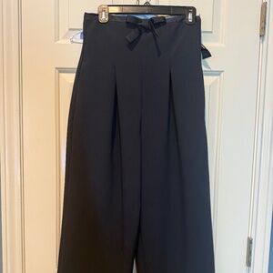 Anthropology, black side, zip bowfront dress pant